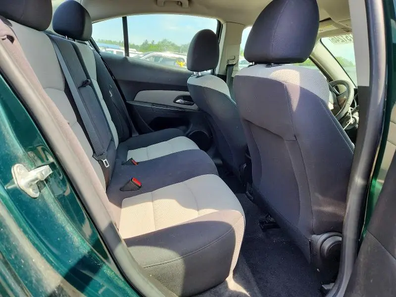 2014 CHEVROLET CRUZE LS  