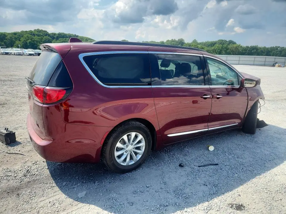 2017 CHRYSLER PACIFICA TOURING L  