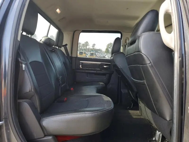 2014 RAM 1500 SPORT  