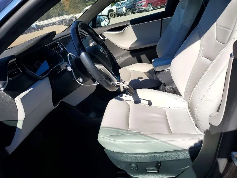 2015 TESLA MODEL S   