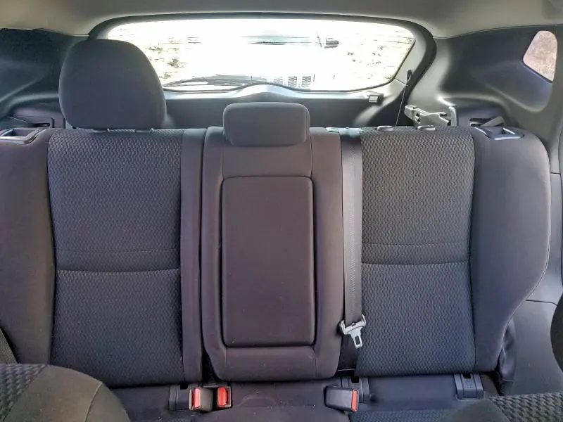 2017 NISSAN ROGUE SPORT S  