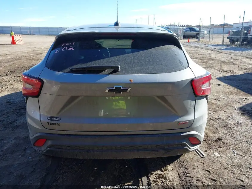 2025 CHEVROLET TRAX FWD 1RS