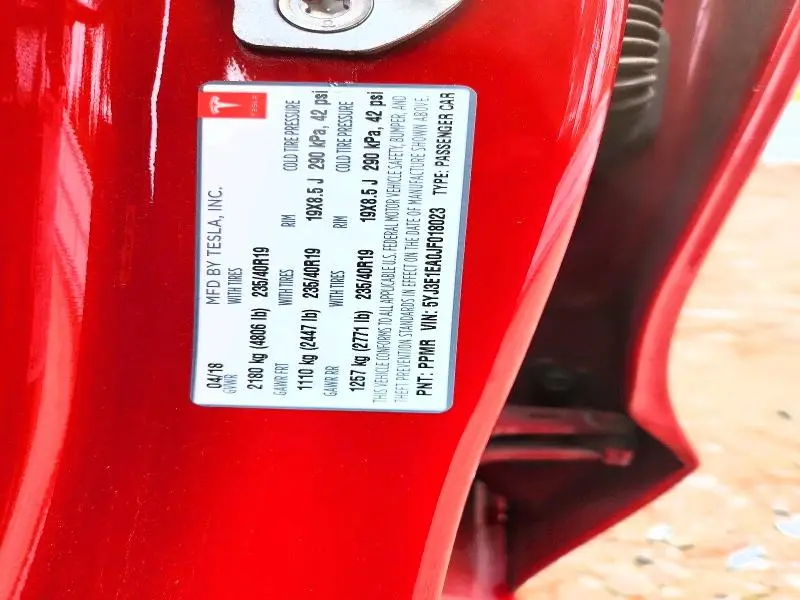 2018 TESLA MODEL 3   