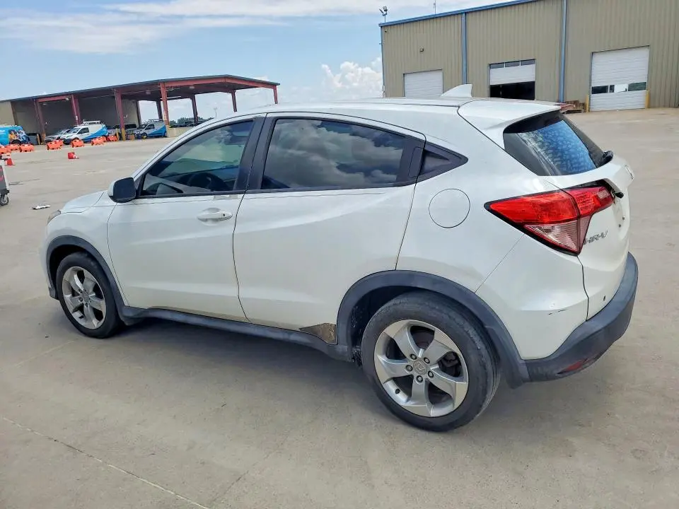 2016 HONDA HR-V LX  