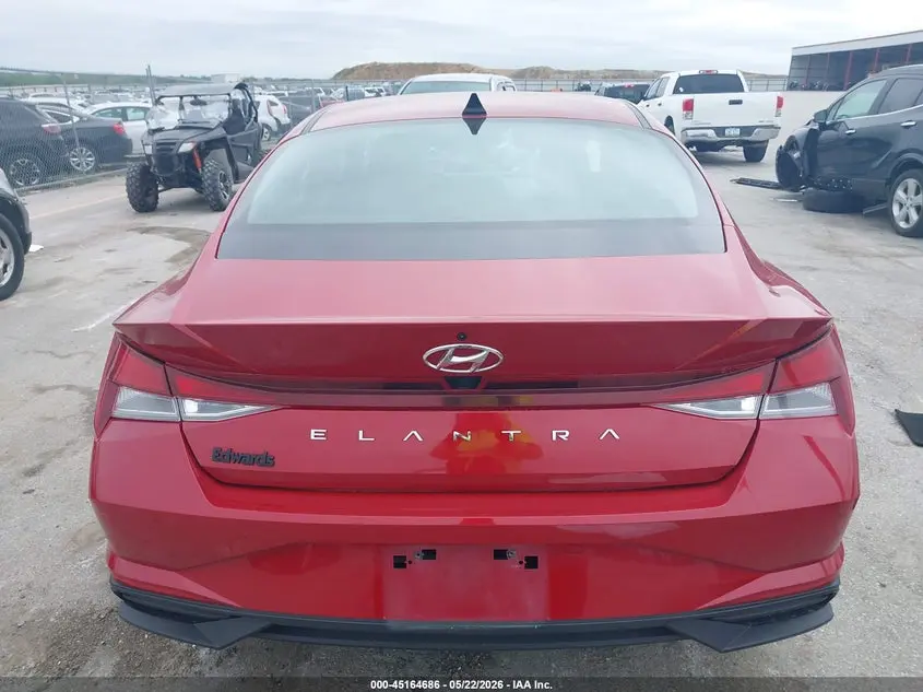 2022 HYUNDAI ELANTRA SEL