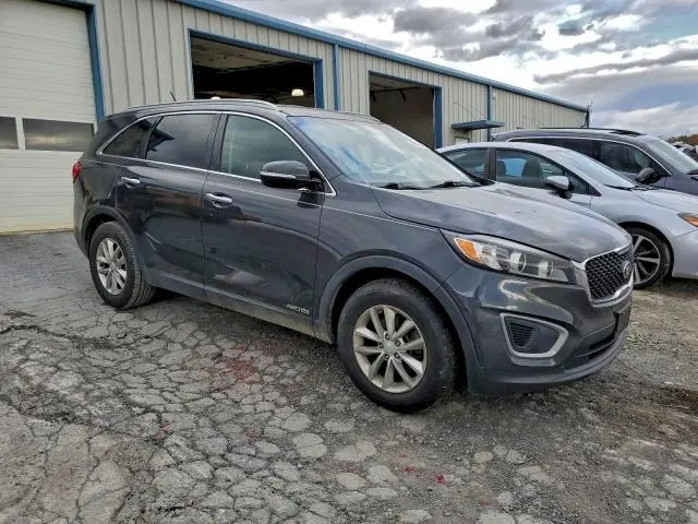 2017 KIA SORENTO LX  