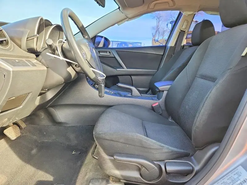 2013 MAZDA 3 I  