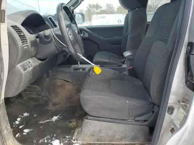 2017 NISSAN FRONTIER SV  