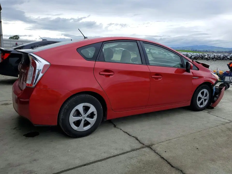 2014 TOYOTA PRIUS   