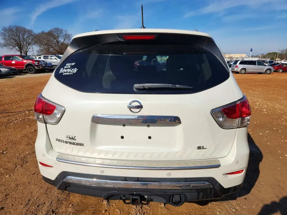 2016 NISSAN PATHFINDER S  