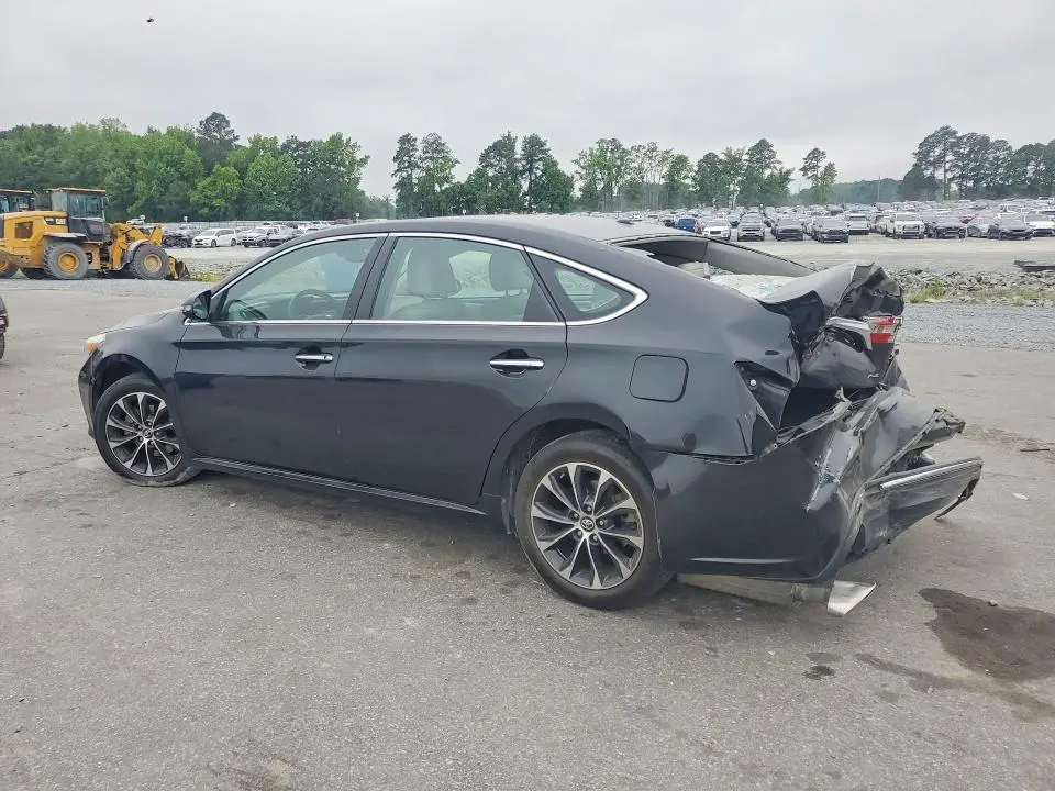 2017 TOYOTA AVALON XLE PLUS  