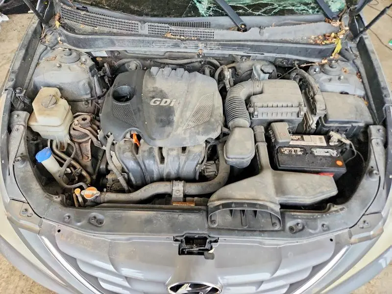 2011 HYUNDAI SONATA GLS  