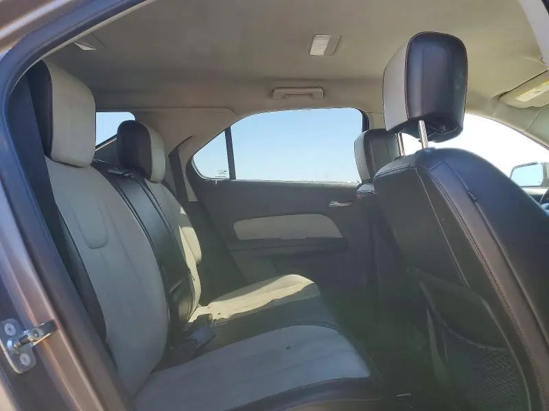 2010 CHEVROLET EQUINOX LT  