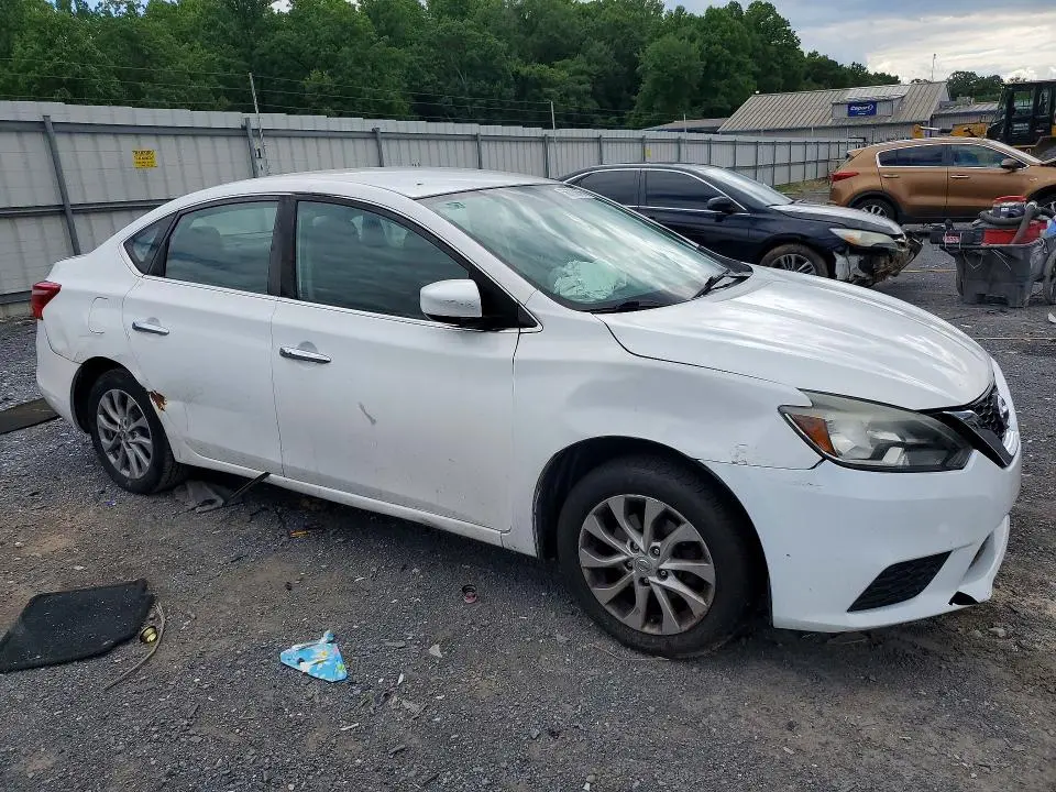 2019 NISSAN SENTRA SV  