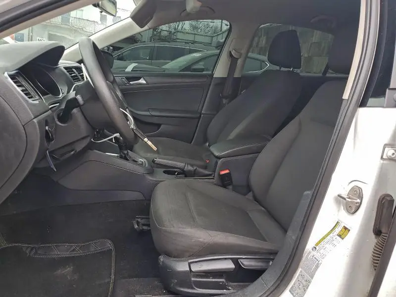 2015 VOLKSWAGEN JETTA BASE  