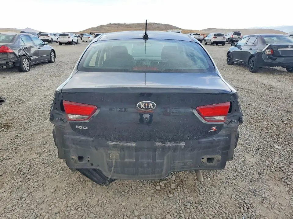 2020 KIA RIO S  