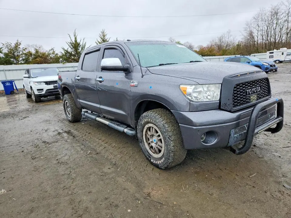 2013 TOYOTA TUNDRA LIMITED  