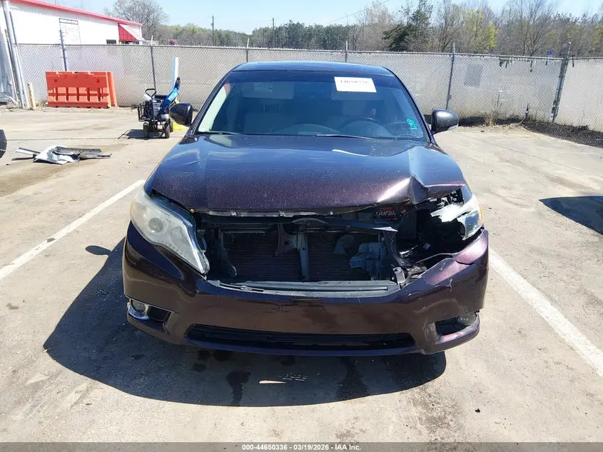 2011 TOYOTA AVALON LIMITED