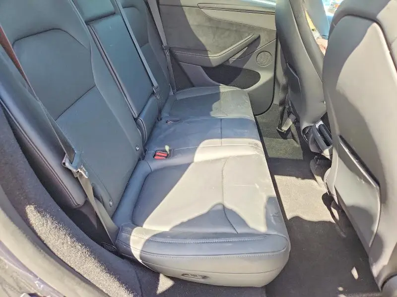 2026 TESLA MODEL Y   