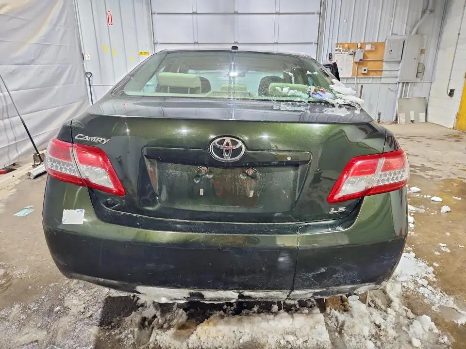 2011 TOYOTA CAMRY   