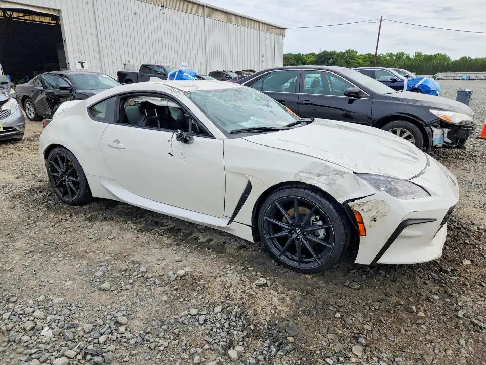 2025 TOYOTA GR 86 PREMIUM  