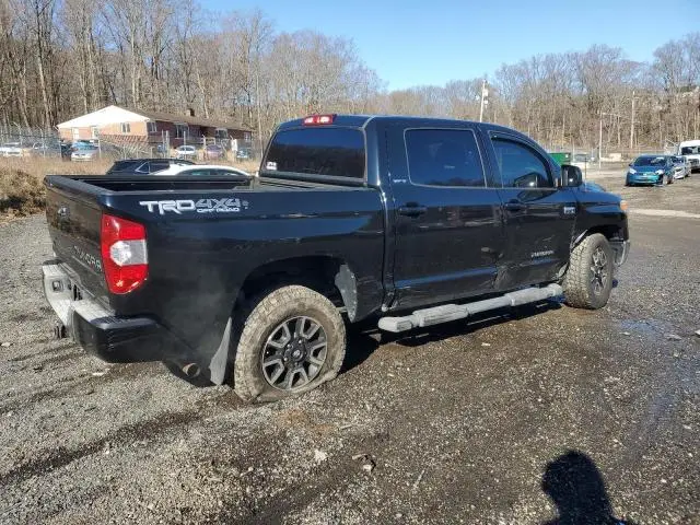 2017 TOYOTA TUNDRA CREWMAX LIMITED  