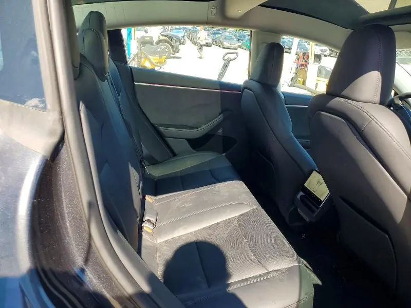 2025 TESLA MODEL 3   