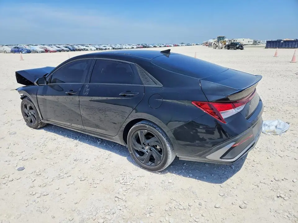 2026 HYUNDAI ELANTRA   