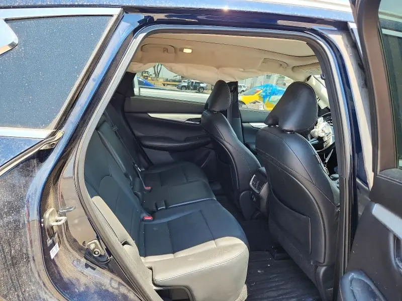 2019 INFINITI QX50 LUXE  