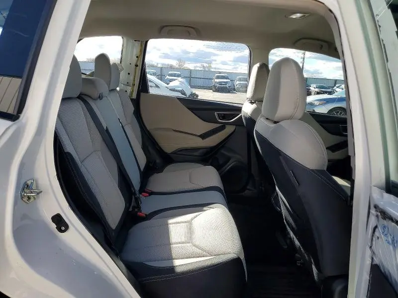 2022 SUBARU FORESTER   