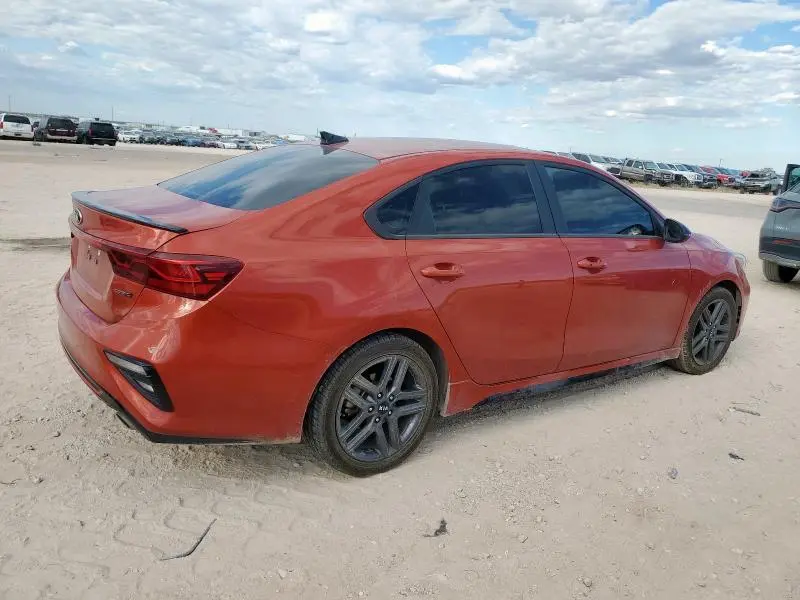 2021 KIA FORTE GT LINE  