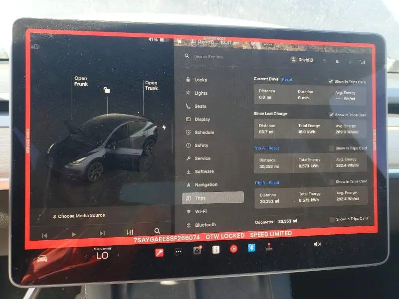 2025 TESLA MODEL Y   