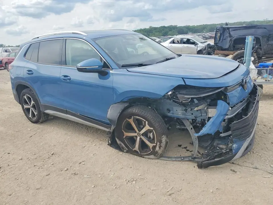 2026 VOLKSWAGEN TIGUAN SE  