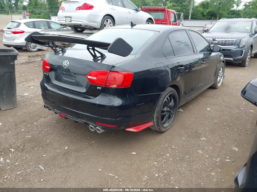 2014 VOLKSWAGEN JETTA 1.8T SE