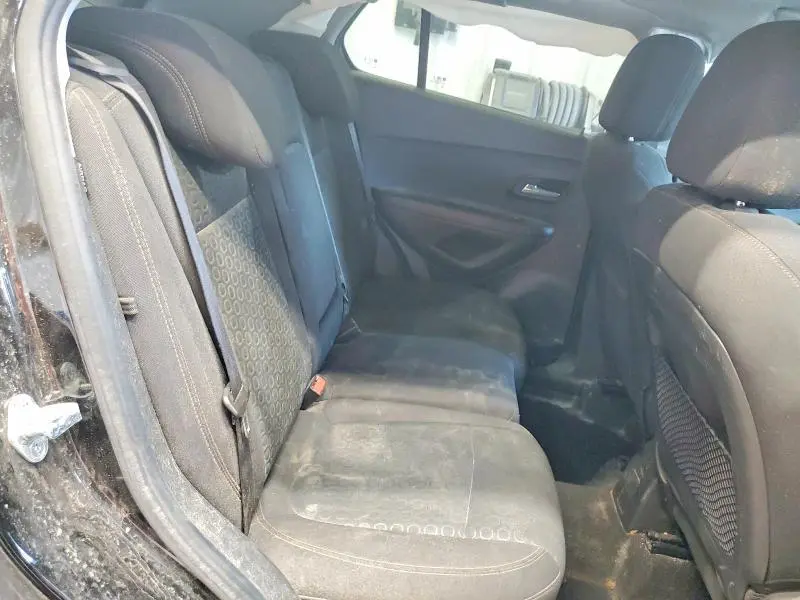 2021 CHEVROLET TRAX LS  