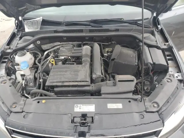 2017 VOLKSWAGEN JETTA SE  
