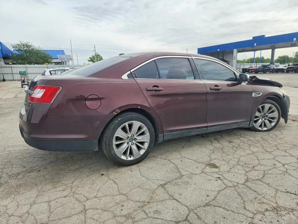 2010 FORD TAURUS LIMITED  
