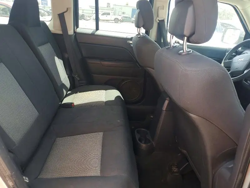 2010 JEEP PATRIOT SPORT  