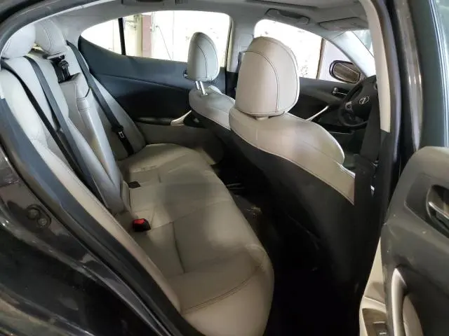 2011 LEXUS IS 250  