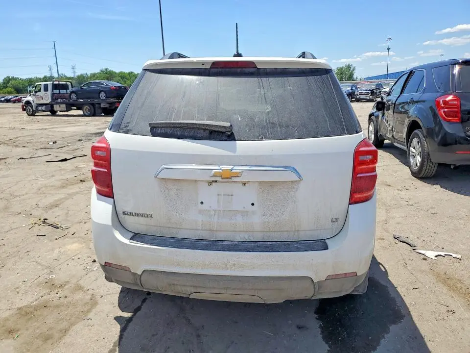2017 CHEVROLET EQUINOX LT  