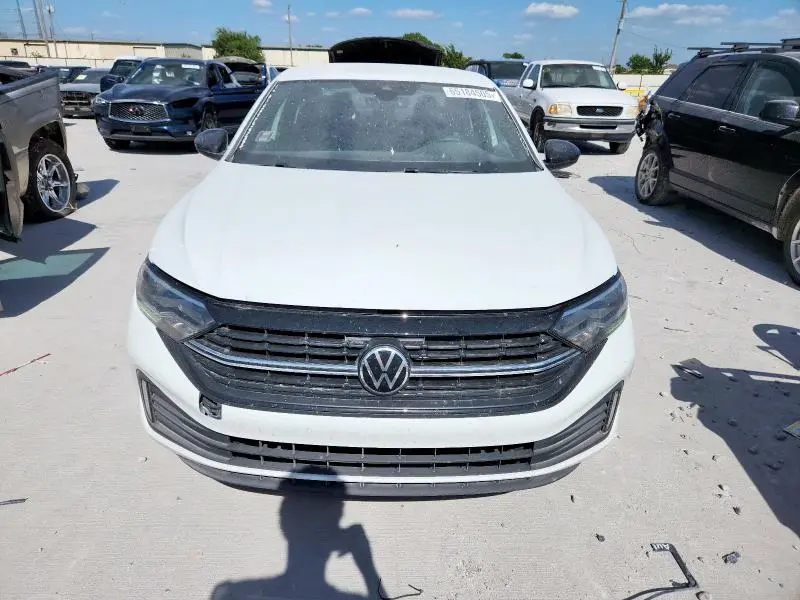 2024 VOLKSWAGEN JETTA SPORT  