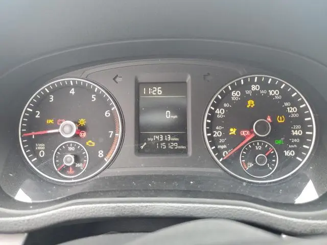 2015 VOLKSWAGEN PASSAT S  