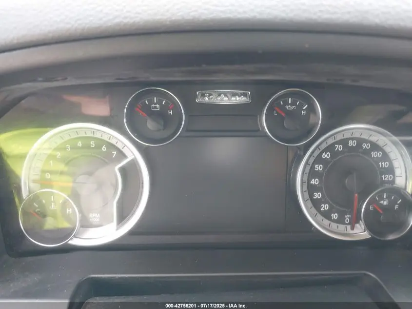 2017 RAM 1500 BIG HORN  4X4 5'7 BOX