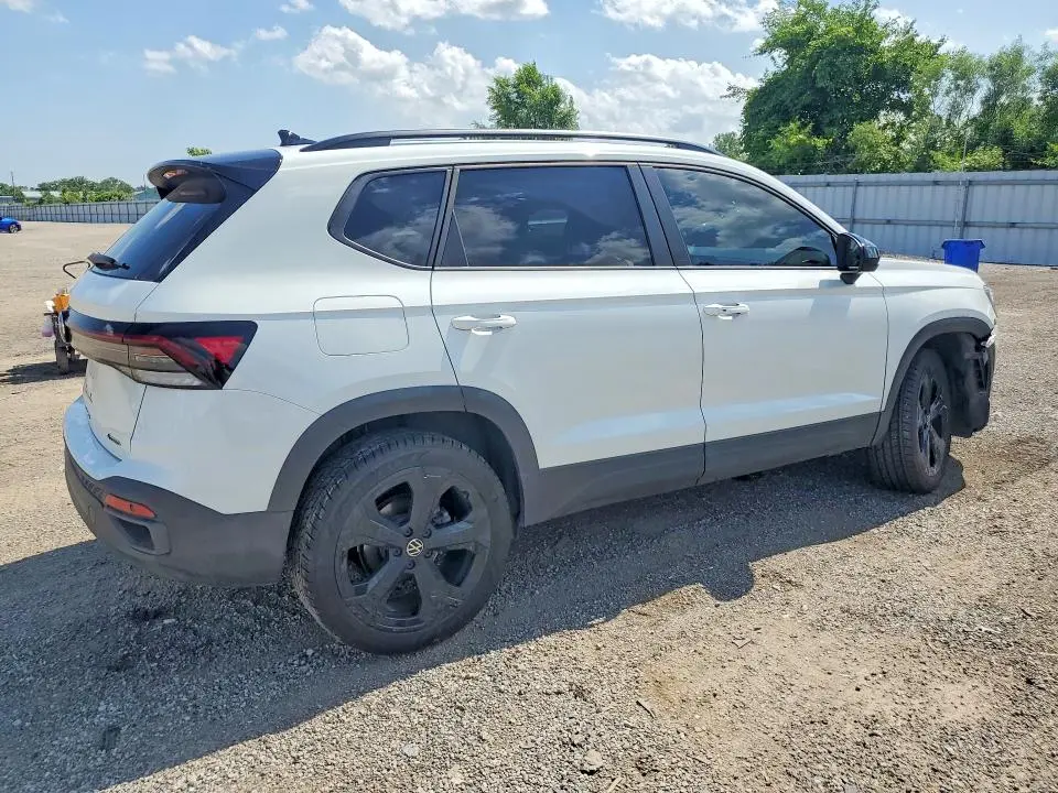 2025 VOLKSWAGEN TAOS SE BLACK  