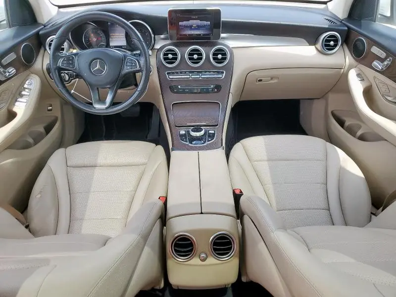 2019 MERCEDES-BENZ GLC 300  