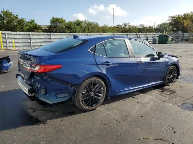 2025 TOYOTA CAMRY XSE  