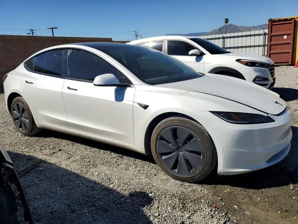 2025 TESLA MODEL 3   