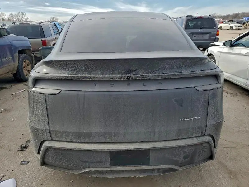 2026 TESLA MODEL Y   