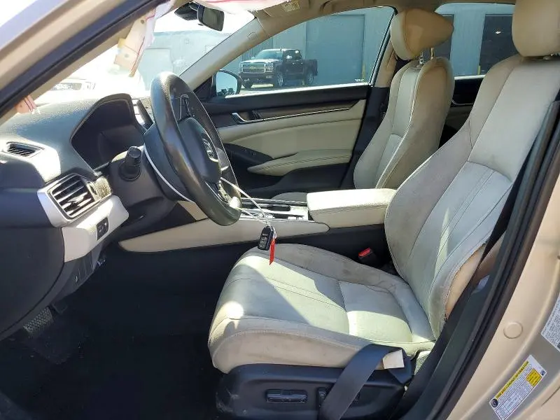 2019 HONDA ACCORD EX  