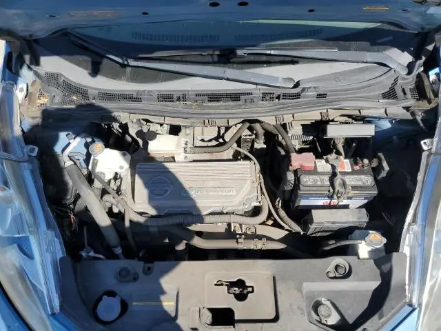 2011 NISSAN LEAF SV  